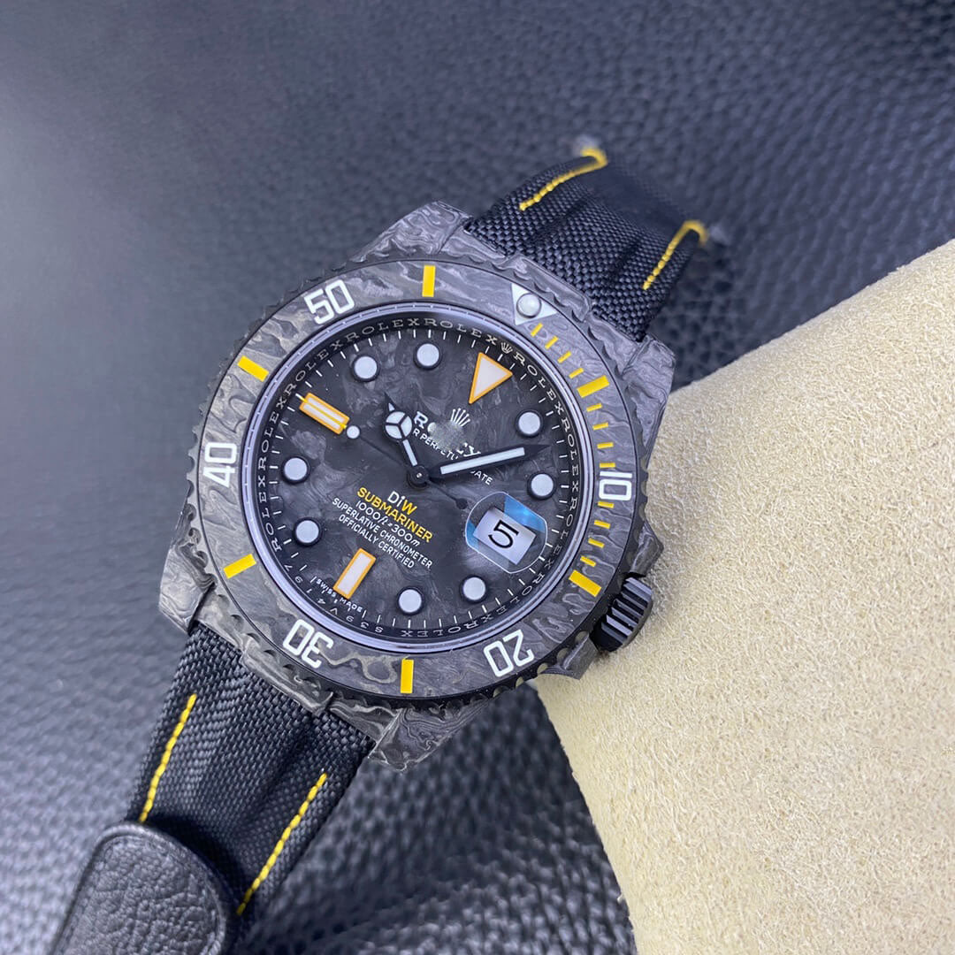 REPLICA SUBMARINER VS FACTORY CARBON FIBER BEZEL