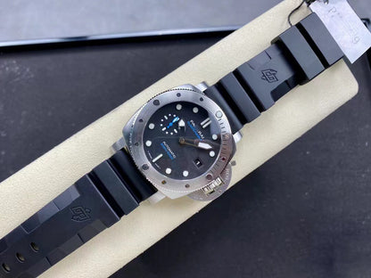 REPLICA SUBMERSIBLE PAM01229 VS FACTORY BLACK RUBBER STRAP