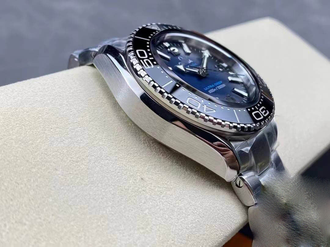 REPLICA SEAMASTER 215.30.46.21.03.001 VS FACTORY STAINLESS STEEL STRAP