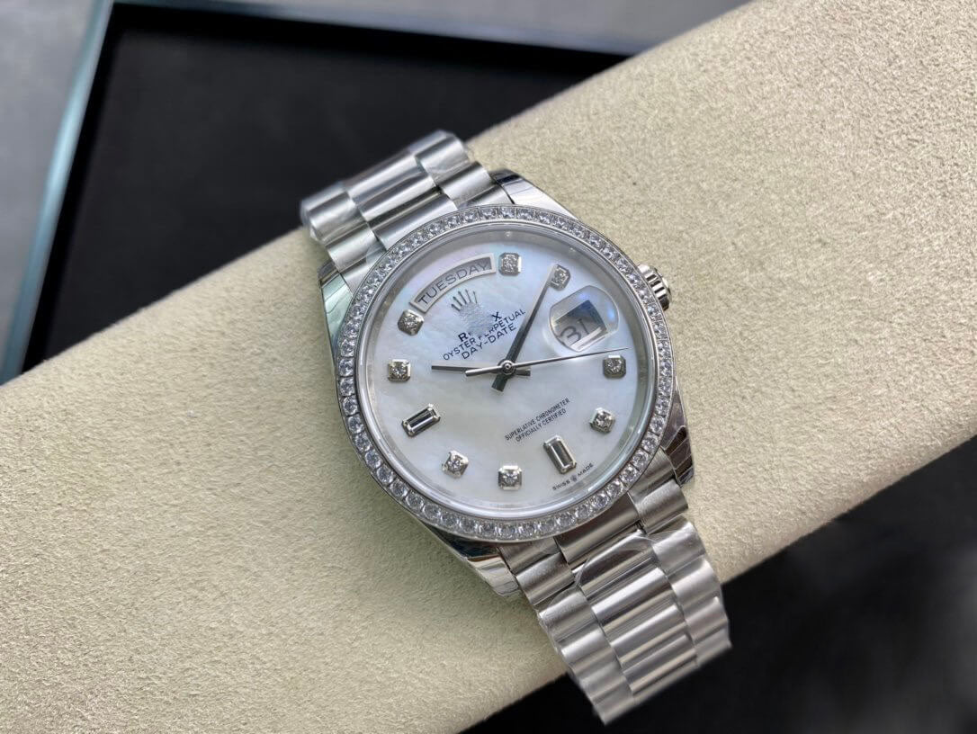 REPLICA DAY DATE 128396TBR-0005 EW FACTORY DIAMOND-SET DIAL