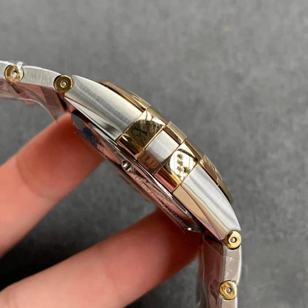 REPLICA CONSTELLATION 123.20.38.21.02.006 VS FACTORY GOLD BEZEL