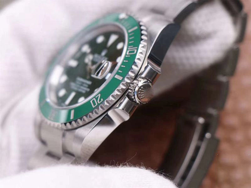 REPLICA SUBMARINER 116610LV-97200 NOOB FACTORY V11 GREEN DIAL