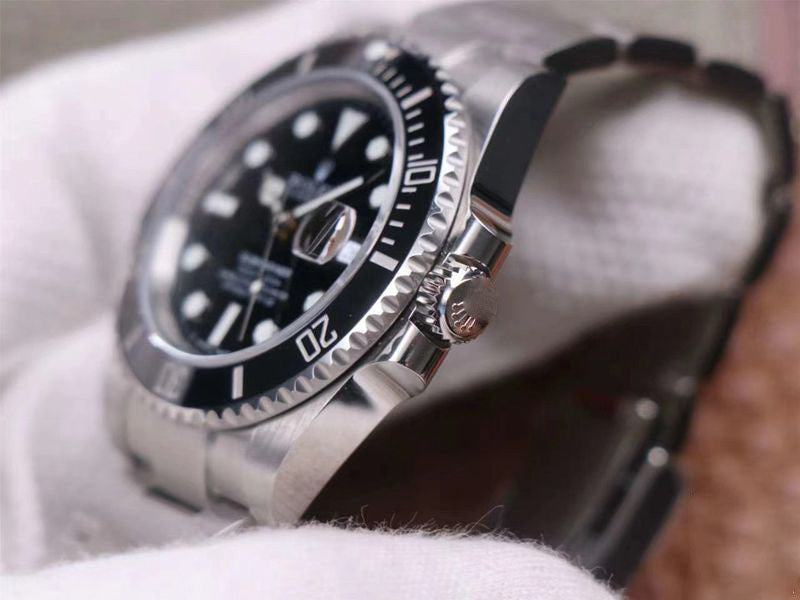 REPLICA SUBMARINER 116610LN-97200 NOOB FACTORY V11 BLACK DIAL