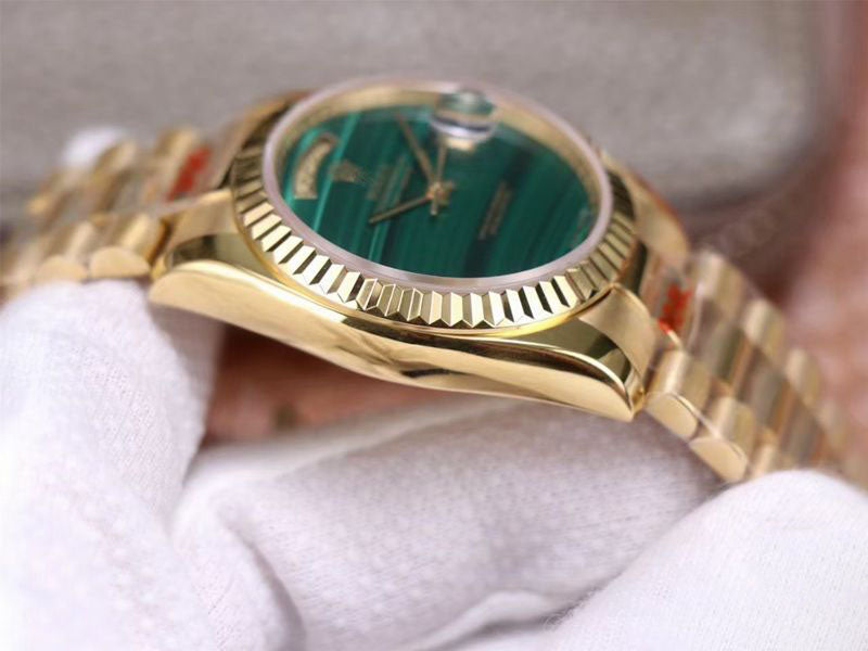 REPLICA DAY DATE PRESIDENT 18238 MALACHITE GREEN DIAL