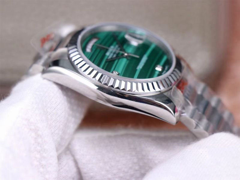 REPLICA PRESIDENT DAY DATE 18038 MALACHITE GREEN DIAMOND DIAL