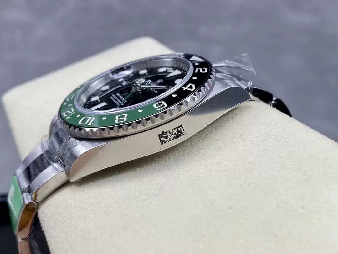 REPLICA GMT MASTER II M126720VTNR-0001 C+ FACTORY BLACK GREEN BEZEL