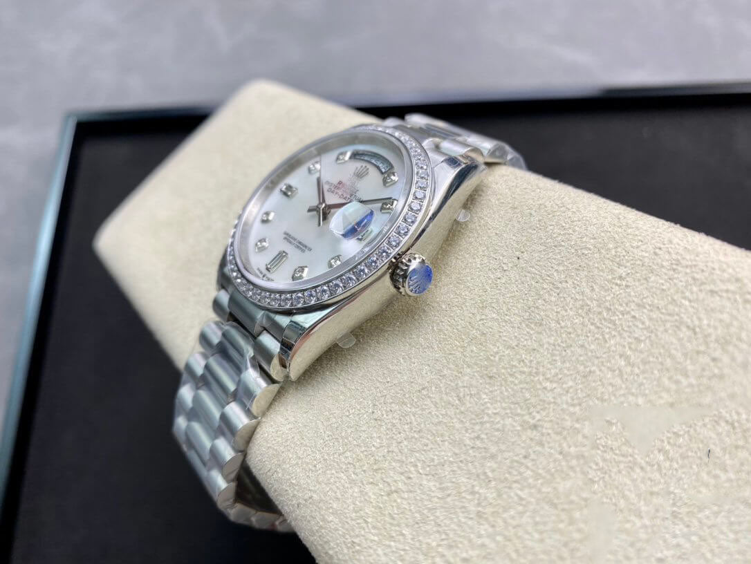 REPLICA DAY DATE 128396TBR-0005 EW FACTORY DIAMOND-SET DIAL