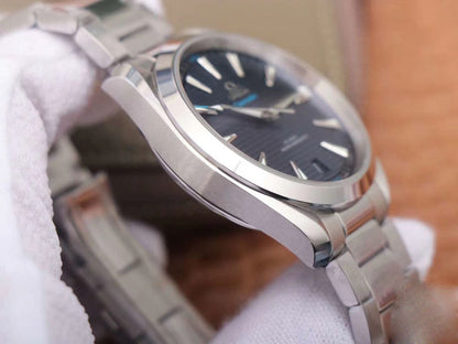 REPLICA SEAMASTER 220.10.41.21.03.001 VS FACTORY BLUE DIAL