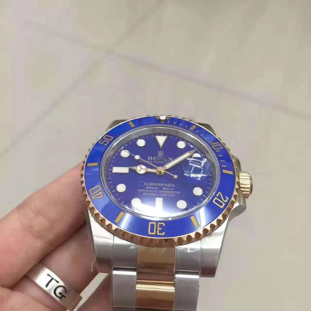 REPLICA SUBMARINER DATE 116613LB NOOB FACTORY V8 BLUE DIAL