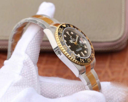 REPLICA GMT MASTER II 116713LN EW FACTORY YELLOW GOLD BEZEL